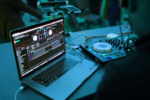 Why Do DJs Use MacBooks